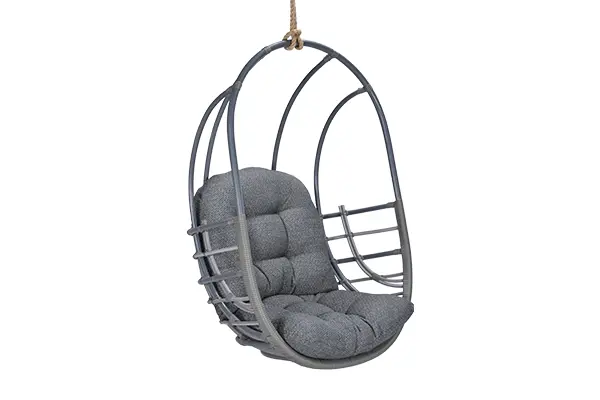 dayton-hanging